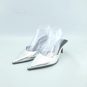 ZARA. . Muscular Women In High Heels