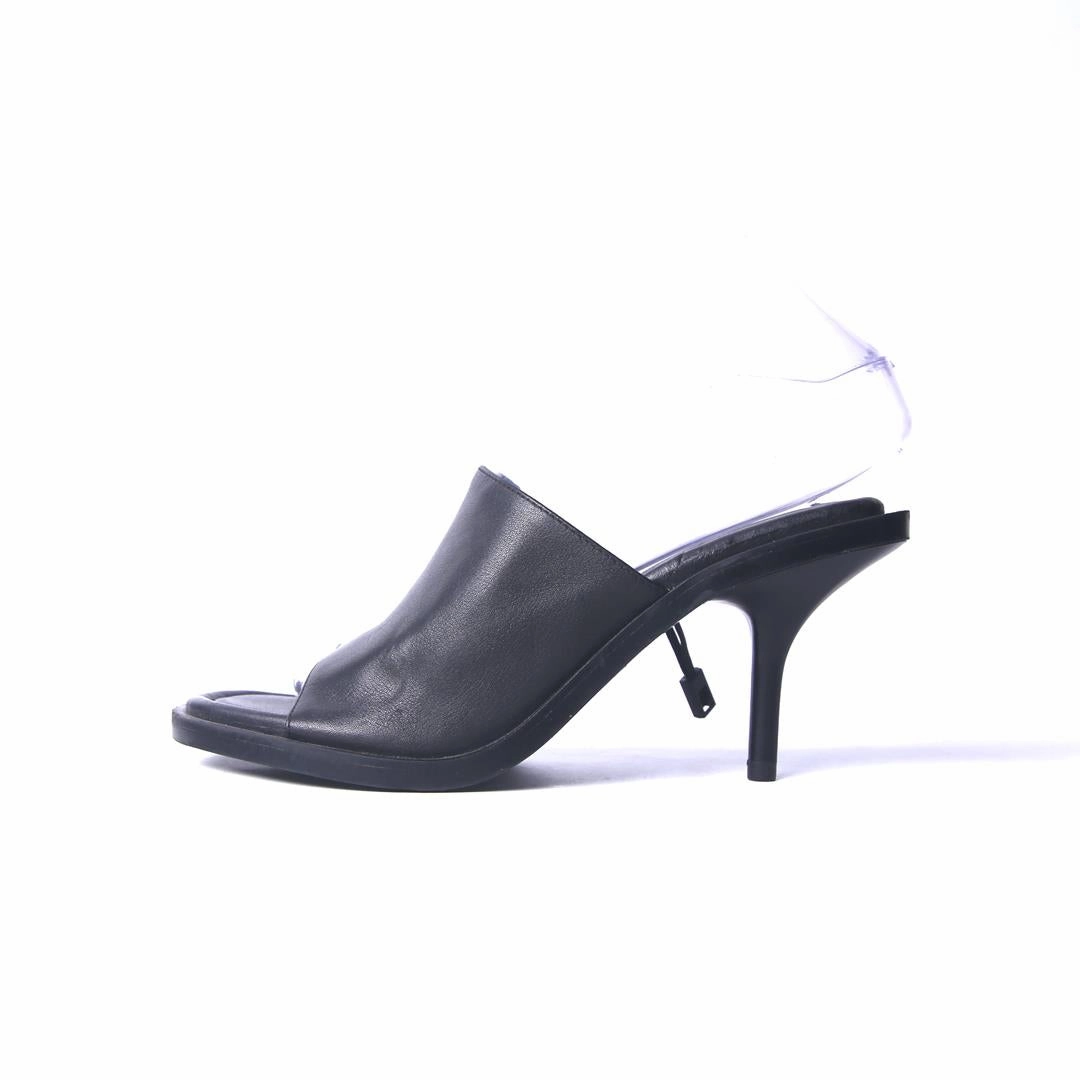 ZARA. . High Heels Hot